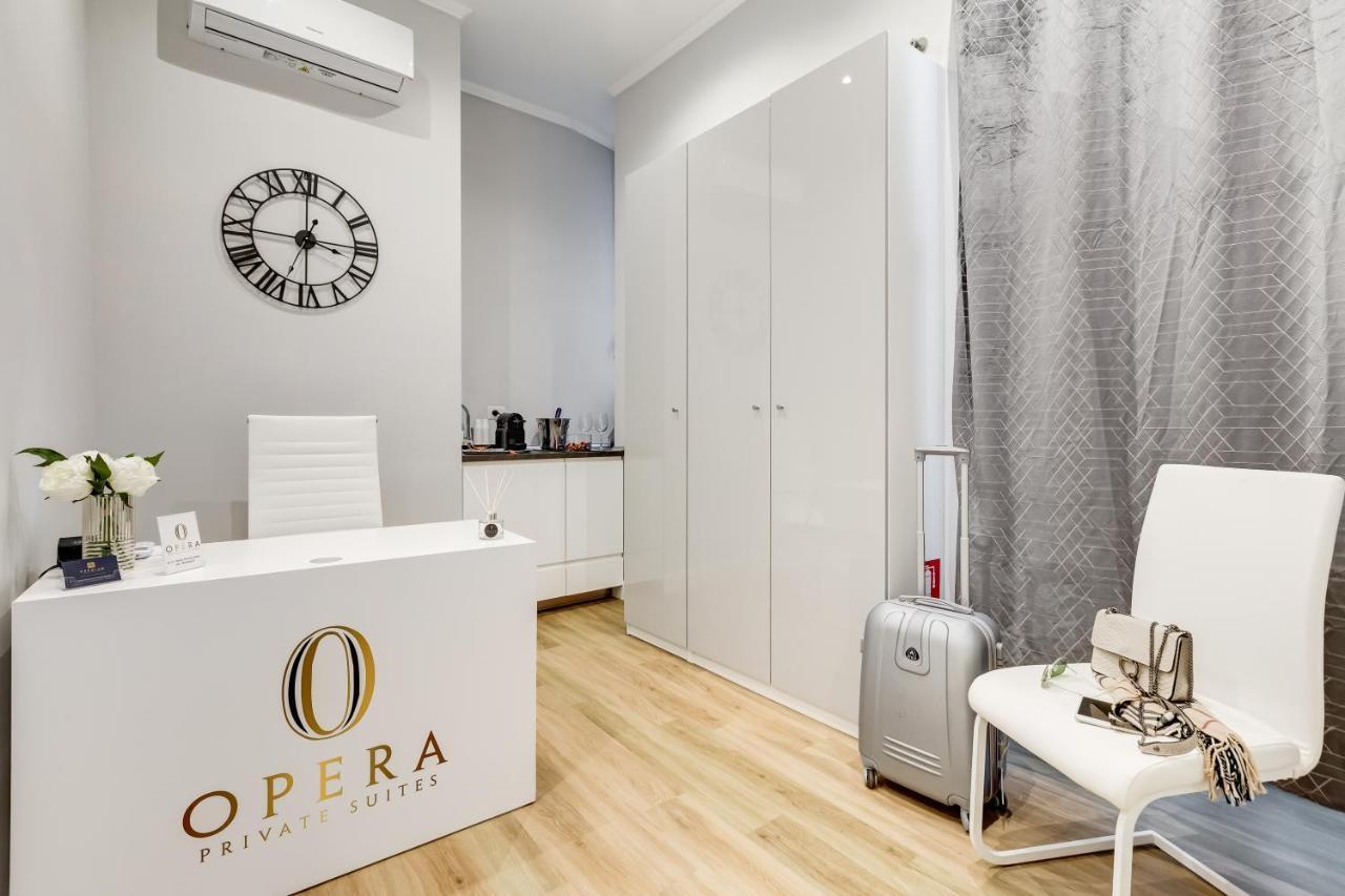 Pensión Opera Private By Premium Collection